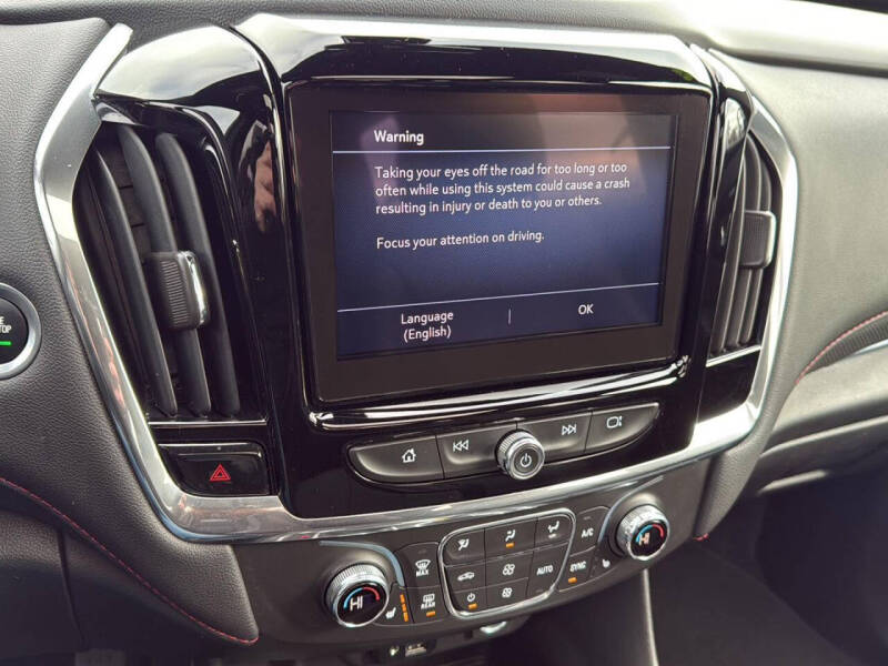 2023 Chevrolet Traverse RS