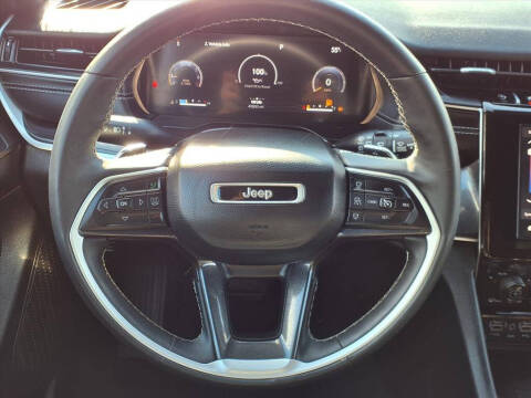 2023 Jeep Grand Cherokee L Laredo