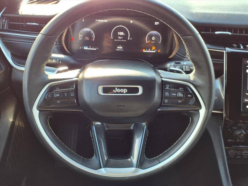 2023 Jeep Grand Cherokee L Laredo