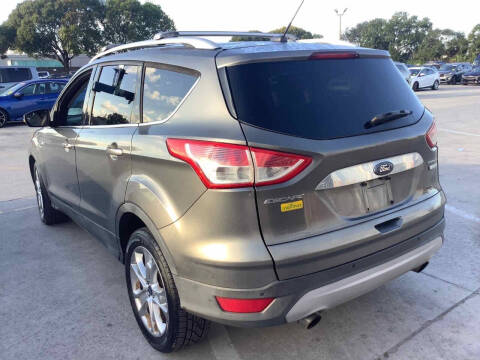 2014 Ford Escape Titanium