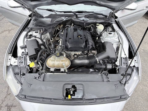 2015 Ford Mustang EcoBoost Premium