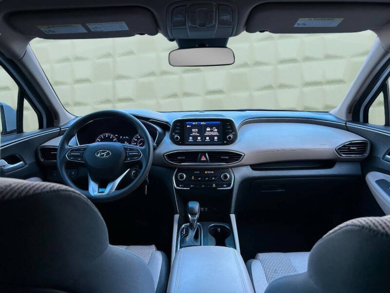 2019 Hyundai Santa Fe SE 2.4L