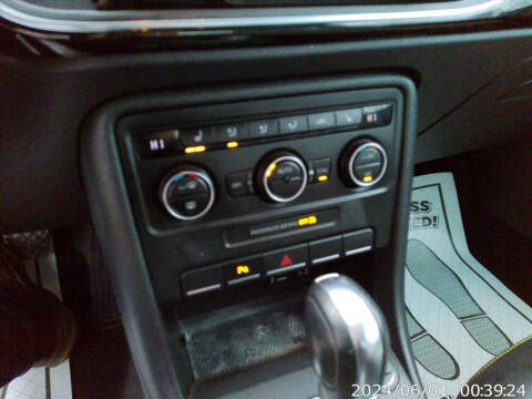 2016 Volkswagen Beetle 1.8T Dune PZEV