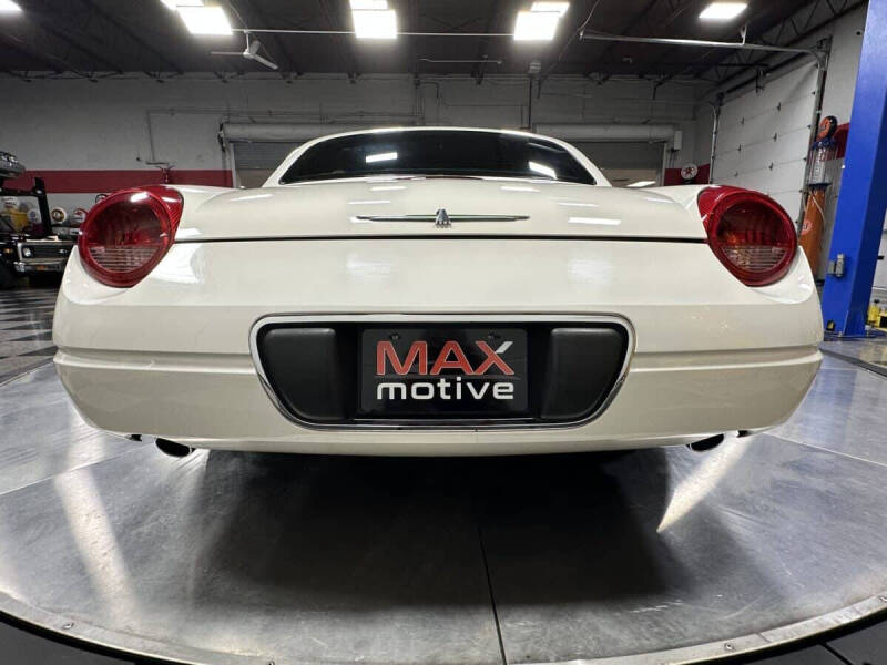 2003 Ford Thunderbird