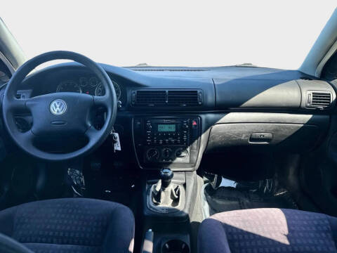 2003 Volkswagen Passat GL