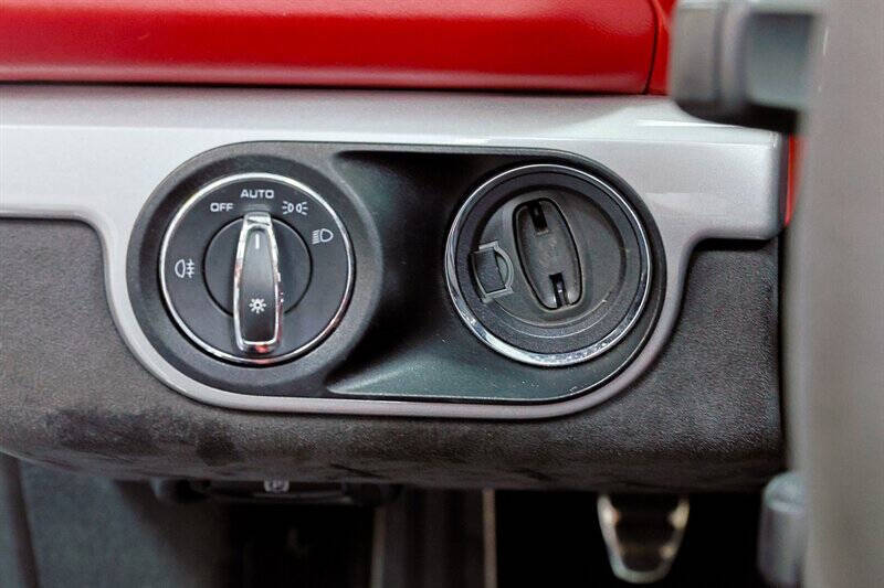 2016 Porsche Boxster Spyder