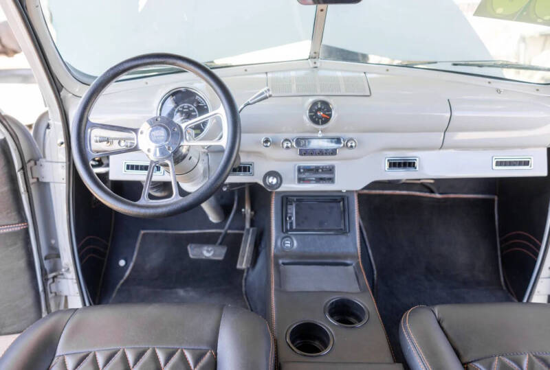 1950 Ford Crown Victoria
