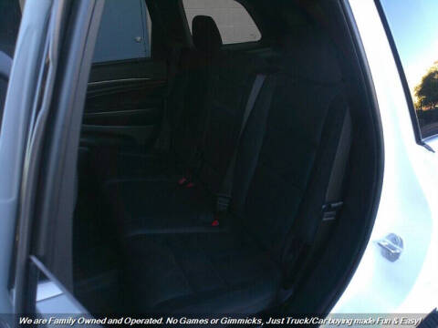 2017 Jeep Grand Cherokee Laredo