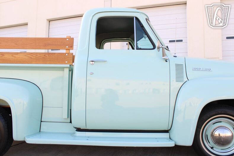 1954 Ford F-100
