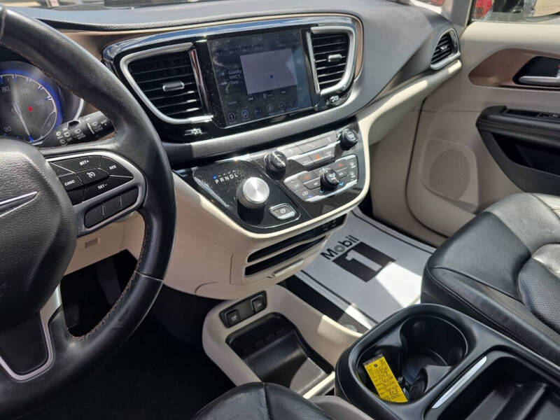 2018 Chrysler Pacifica Touring L