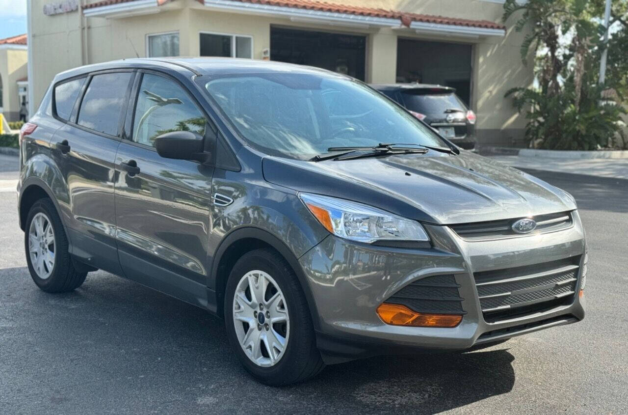 2015 Ford Escape for sale at Carisma Auto Dealer in Miramar, FL