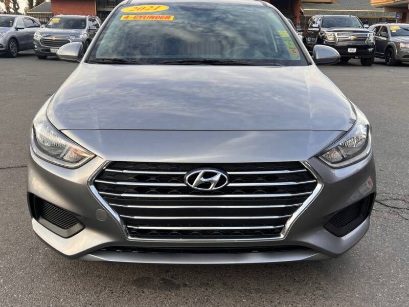2021 Hyundai Accent for sale at Carros Usados Fresno in Clovis CA