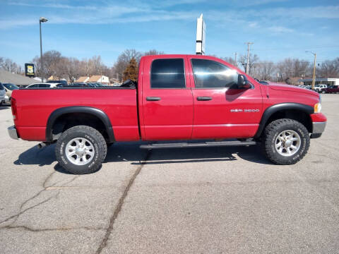 2004 Dodge Ram 2500 for sale at Savior Auto in Independence MO