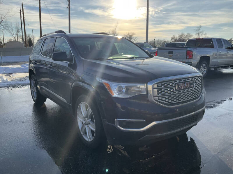 2017 GMC Acadia Denali