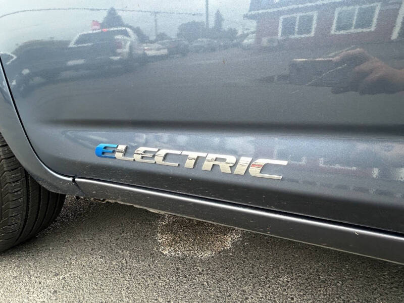 2014 Toyota RAV4 EV