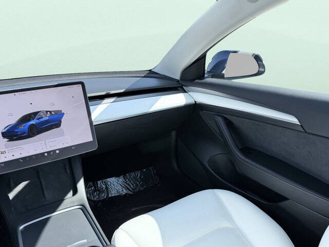 2022 Tesla Model 3 Performance