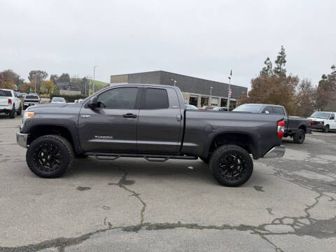 2015 Toyota Tundra