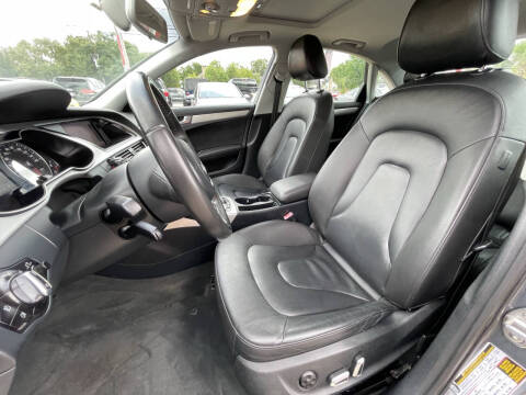 2016 Audi A4 2.0T quattro Premium