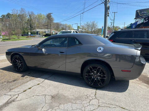 2013 Dodge Challenger SXT