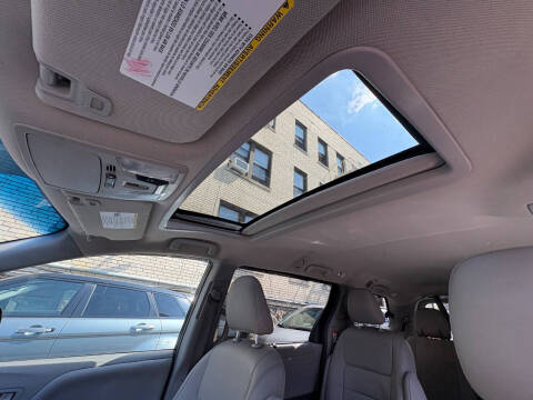 2015 Toyota Sienna XLE 8-Passenger