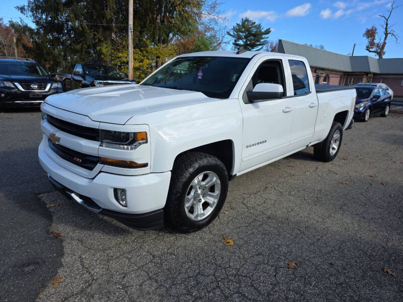 2017 Chevrolet Silverado 1500 LT's photo