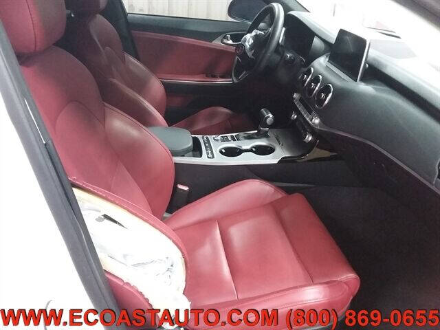 2020 Kia Stinger GT1