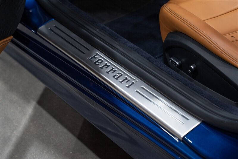 2016 Ferrari California T