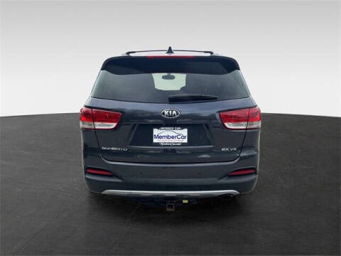 2017 Kia Sorento EX V6