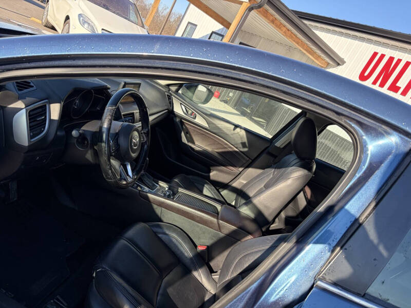 2017 Mazda MAZDA3 Touring