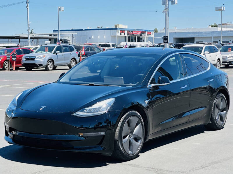 2018 Tesla Model 3 Long Range