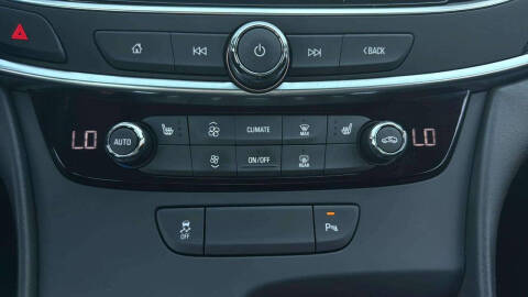 2017 Buick LaCrosse Essence