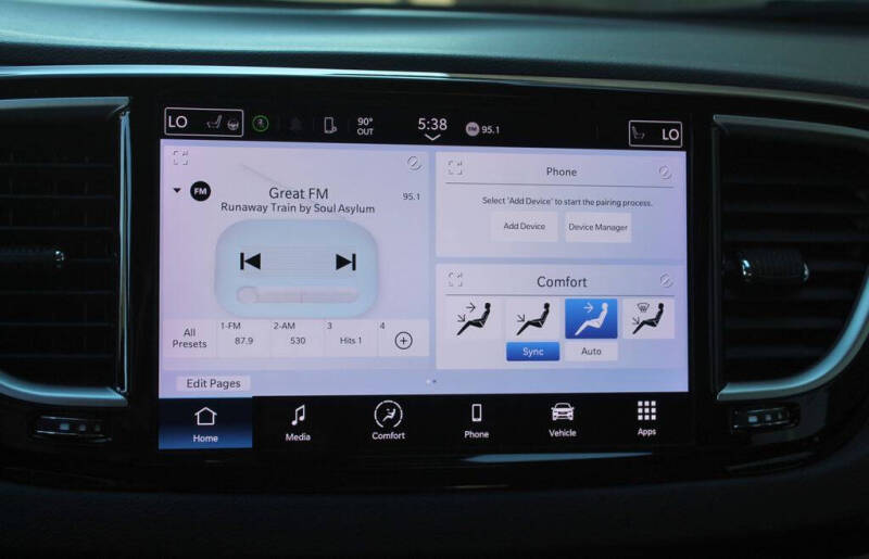 2023 Chrysler Pacifica Touring L