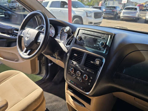 2015 Dodge Grand Caravan SE