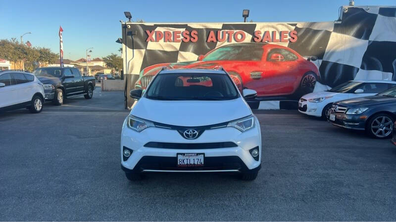 2016 Toyota RAV4 XLE
