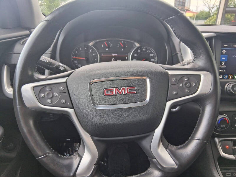 2022 GMC Terrain SLT