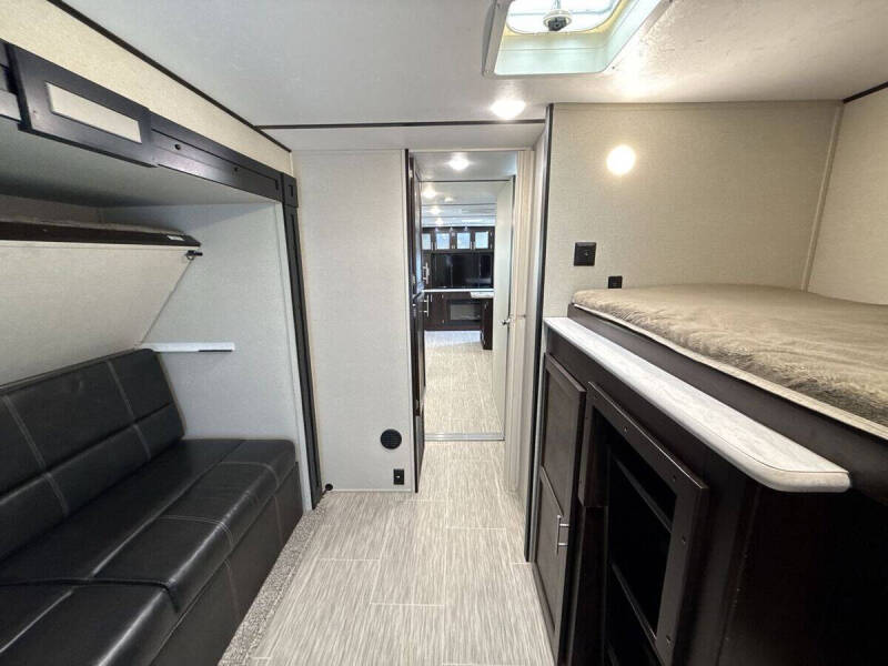 2019 Prime Time RV Lacrosse