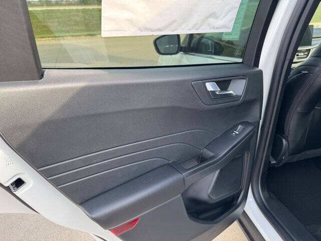 2025 Ford Escape Plug-In Hybrid PHEV