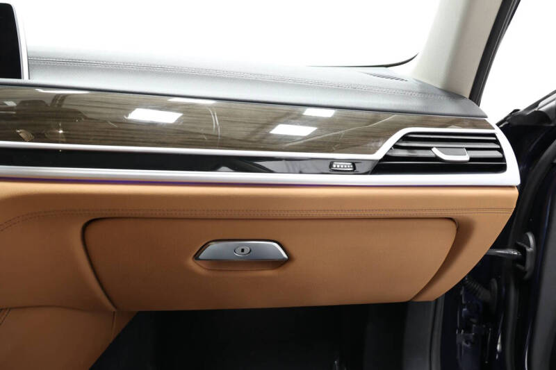 2016 BMW 7 Series 750i xDrive