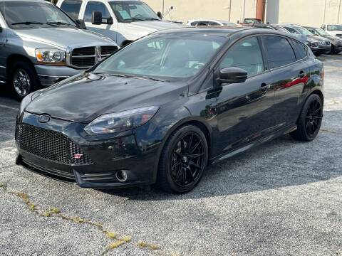 2014 Ford Focus for sale at United Luxury Motors in Stone Mountain GA