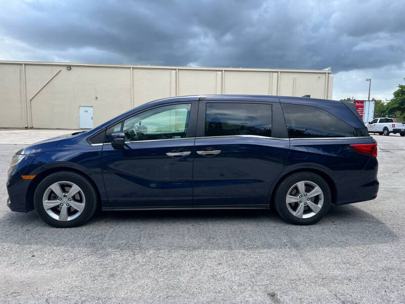 2019 Honda Odyssey EX-L photo 3