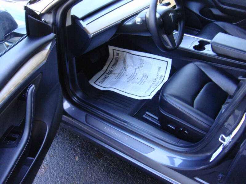 2021 Tesla Model 3 Standard Range Plus