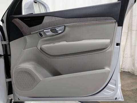 2024 Volvo XC90 B6 Plus Bright Theme 6P