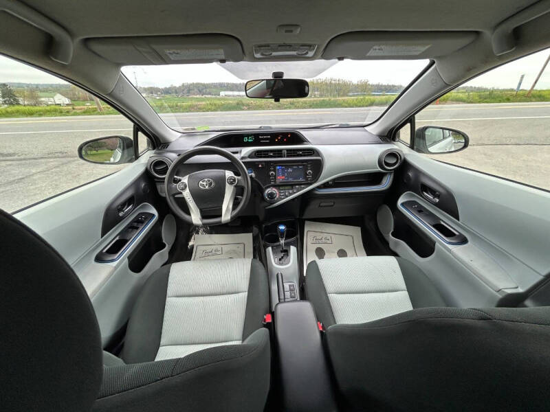 2012 Toyota Prius c Three