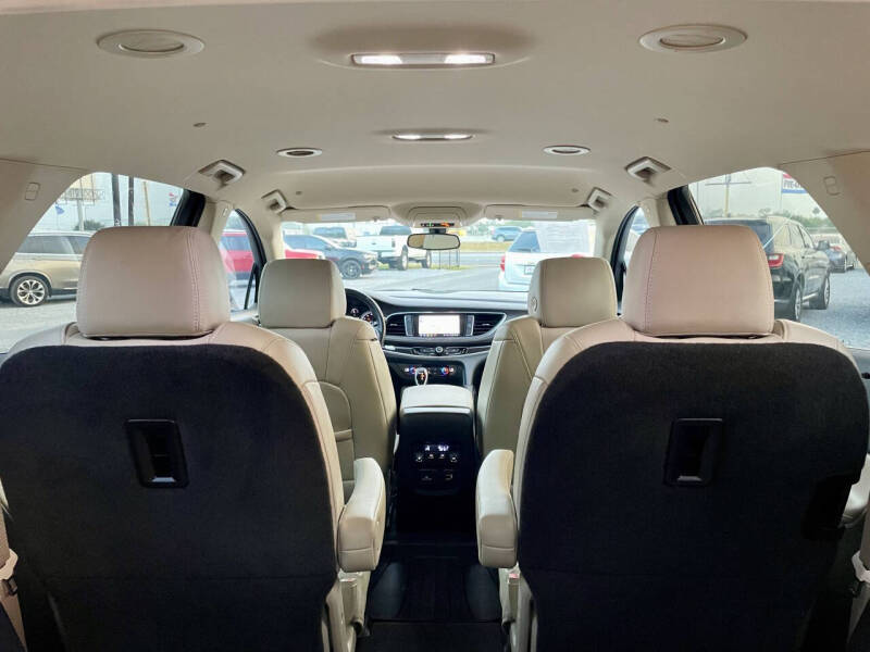 2020 Buick Enclave Essence