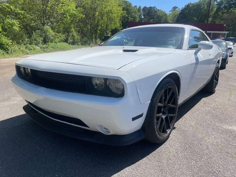 2014 Dodge Challenger for sale at Certified Motors LLC in Mableton GA