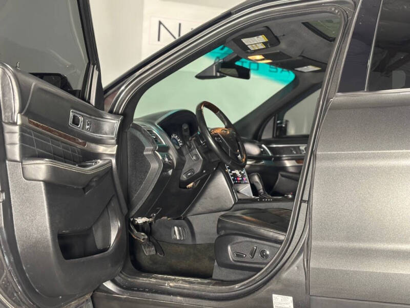 2016 Ford Explorer Platinum