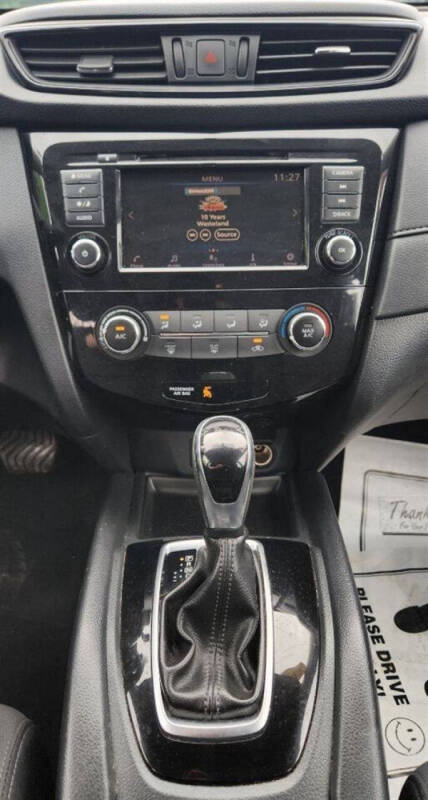 2018 Nissan Rogue S