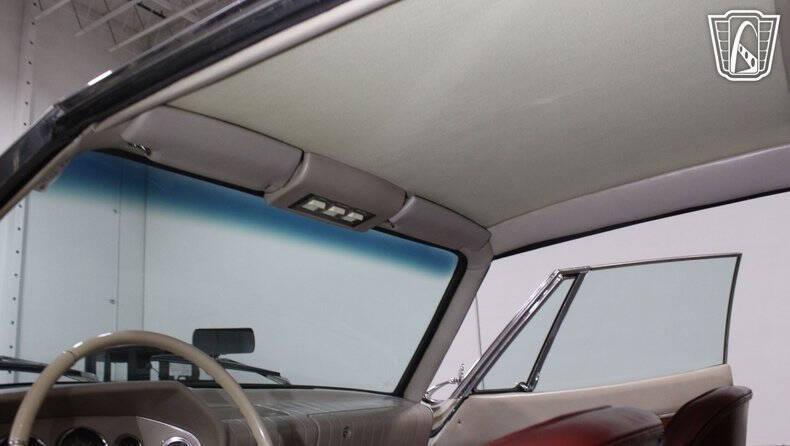 1964 Studebaker Avanti