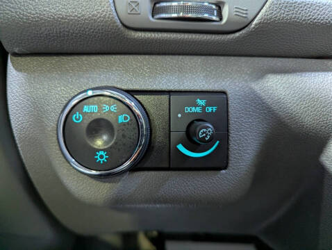 2017 Chevrolet Traverse LS