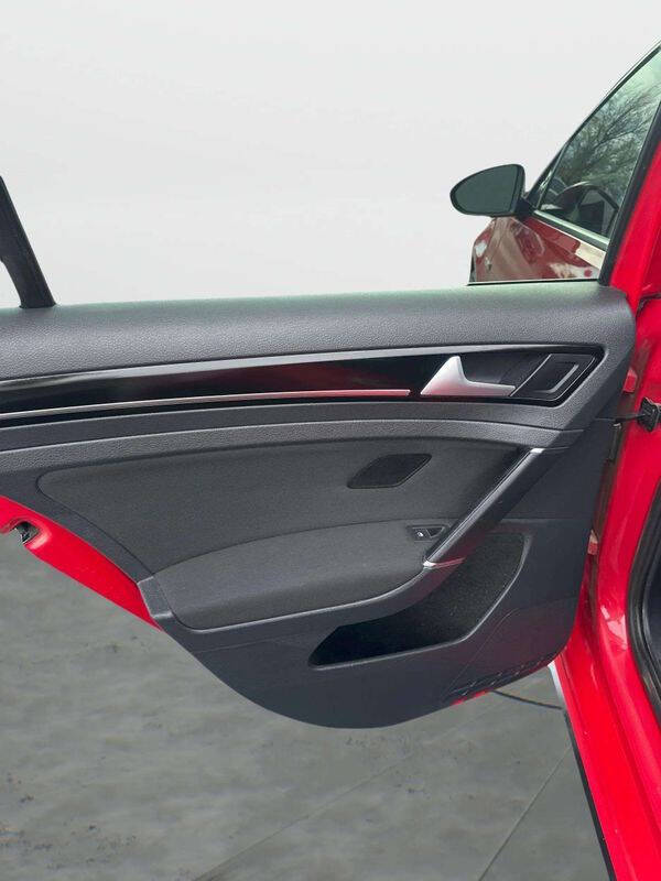 2016 Volkswagen Golf GTI